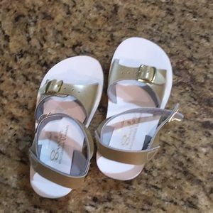 Gold Sun San Sandals size 9